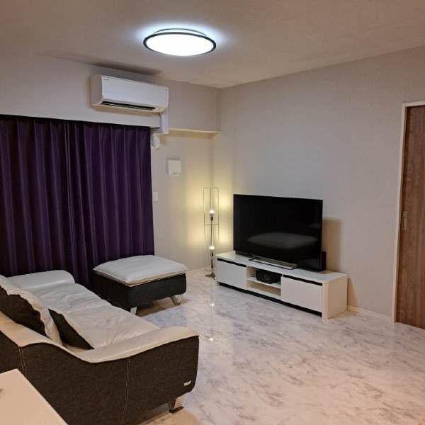 Modern 2LDK Apartment for Rent in Okinawa City, Yogi - Thumbnail 4