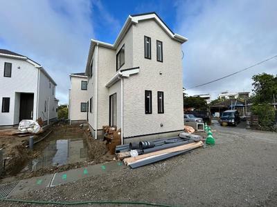 New 4LDK House in Yaese Town - Modern Family Home with Double Parking — Image 1, Yaese, Okinawa