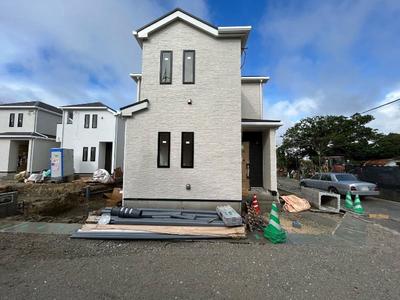 New 4LDK House in Yaese Town - Modern Family Home with Double Parking — Image 2, Yaese, Okinawa
