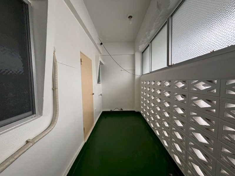 1LDK Apartment for Rent in Ginowan, Okinawa with Ocean View - Thumbnail 2