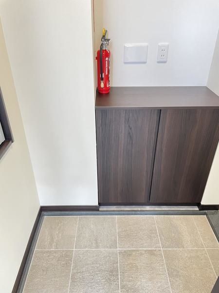 1R Apartment for Rent in Tomari, Naha, Okinawa - 60,000 Yen - Thumbnail 4