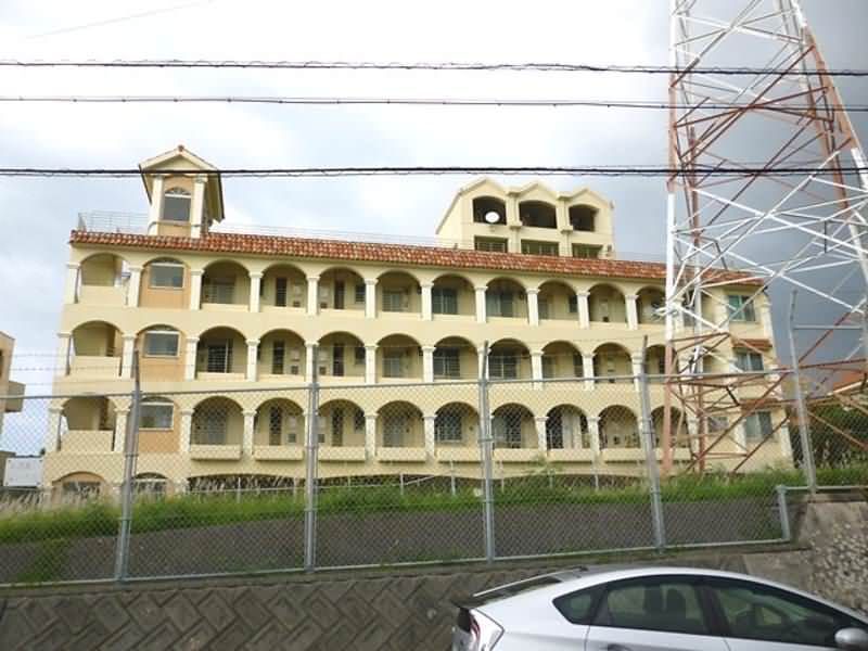 Esperanza 3LDK Apartment with Sea View in Naha, Okinawa - Thumbnail 2