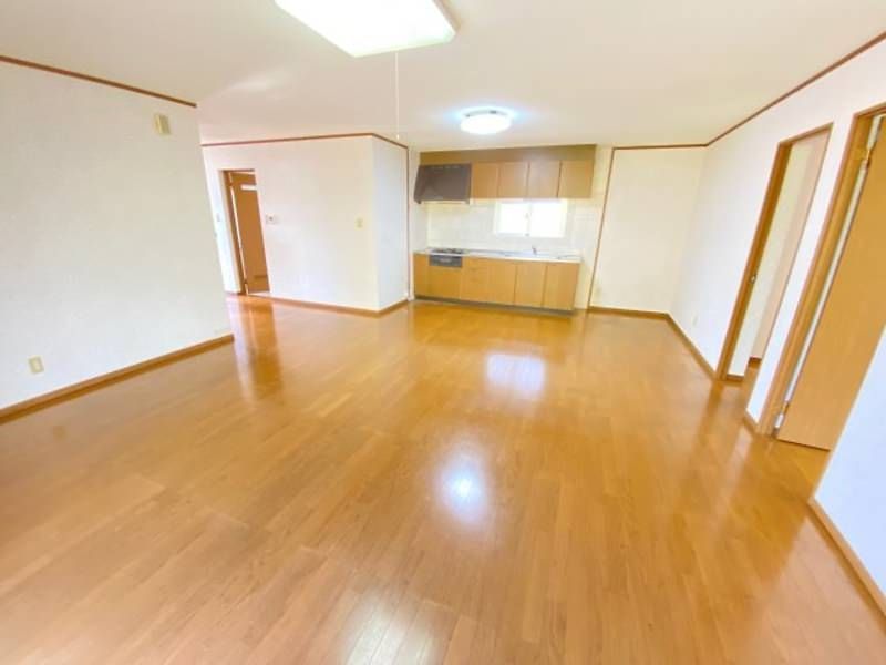 3LDK Rental House in Uruma City Okinawa - Thumbnail 4