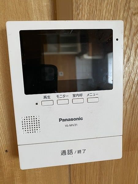 2DK Apartment for Rent in Nanjo City, Okinawa with Covered Parking - Thumbnail 3