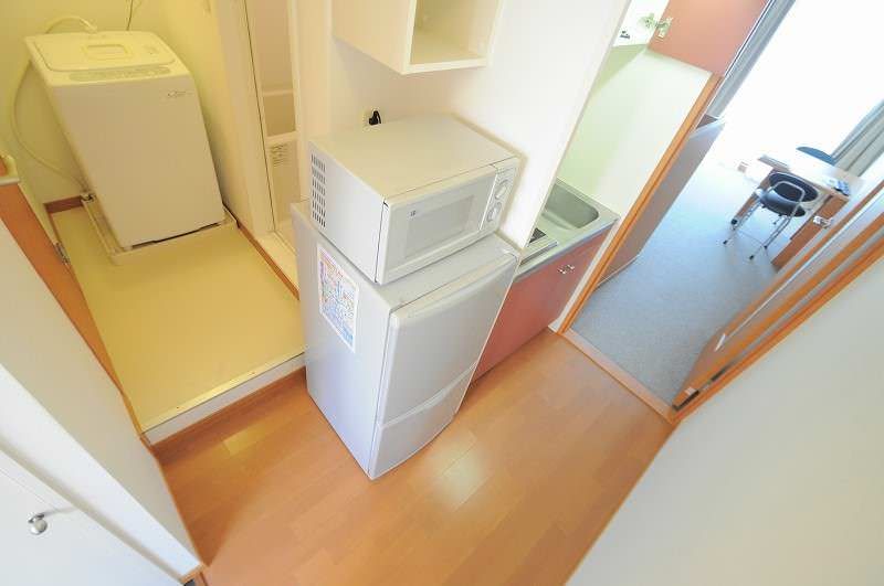 1K Apartment for Rent in Tomigusuku City, Okinawa - Thumbnail 4