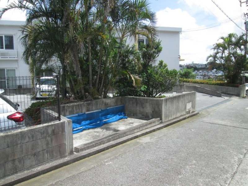 1K Apartment for Rent in Tomigusuku City, Okinawa - Thumbnail 3