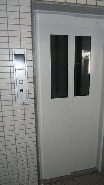 2LDK Apartment for Sale in Raffine Futenma, Ginowan, Okinawa - Thumbnail 2