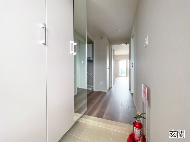 3LDK Apartment for Sale in Naha with Ocean View - Thumbnail 2