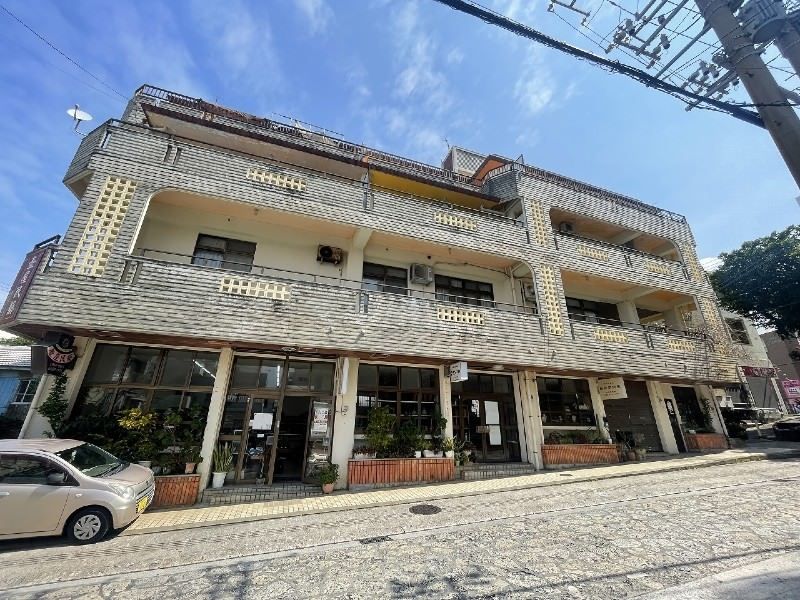 3LDK Rental Apartment on Yachimun Street, Naha, Okinawa - Thumbnail 2