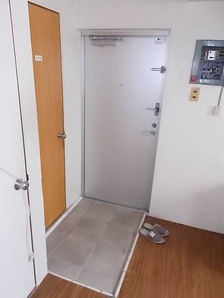1LDK Apartment for Rent in Ginowan City, Okinawa - 31,000 Yen - Thumbnail 3