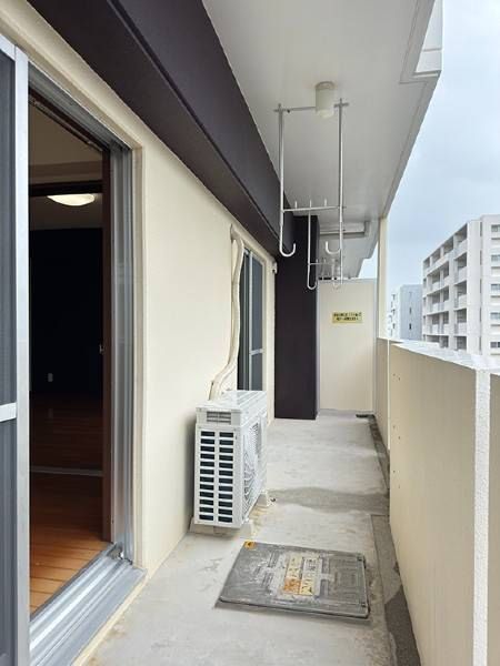 2LDK Apartment for Rent in Chatan, Okinawa with Free Internet - Thumbnail 3