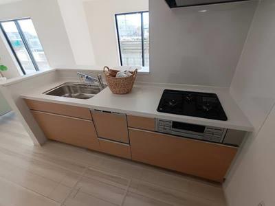 [Building 1] Nakaza, Yaese Town [Cradle Garden] Detached house for sale in Nakaza, Yaese Town (system kitchen, monitor intercom, 2nd floor or higher, 4LDK, 26.8 million yen) | Okinawa property information [Go Home] No. 2332-9669 — Image 2, Yaese, Okinawa