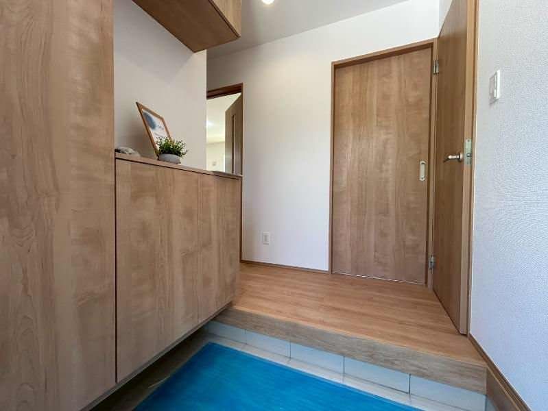 New 3LDK House for Sale in Tomigusuku, Okinawa with Parking - Thumbnail 4