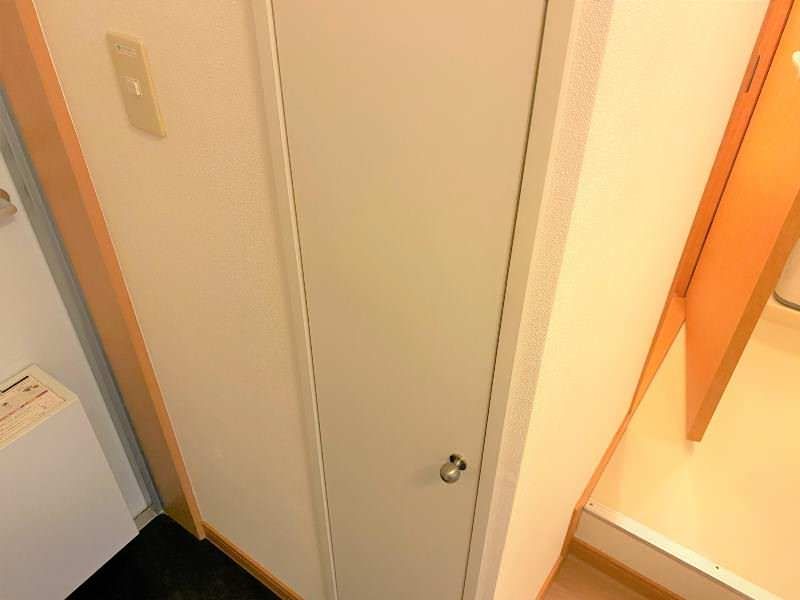 Furnished 1K Apartment for Rent in Okinawa City, Goya - Thumbnail 2
