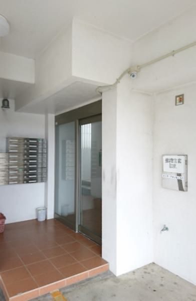 1K Apartment for Rent in Shiroma, Urasoe City, Okinawa - Thumbnail 3