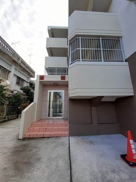 1LDK Apartment for Rent in Chatan, Okinawa - Brandal II - Thumbnail 4