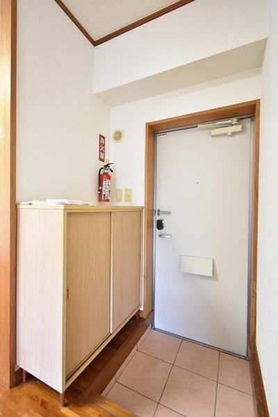 2LDK Apartment for Rent in Nanjo City, Okinawa - Banbanter Mansion - Thumbnail 3