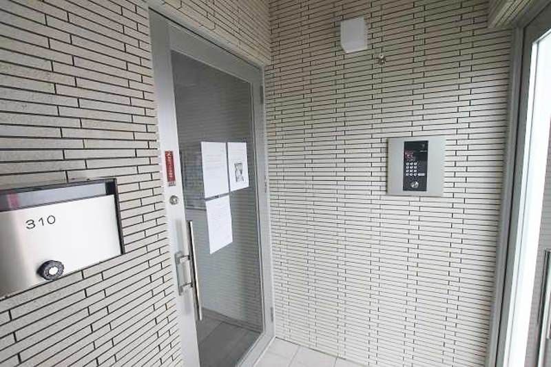 Baycole 1K Apartment for Rent in Ginowan, Okinawa - Thumbnail 3