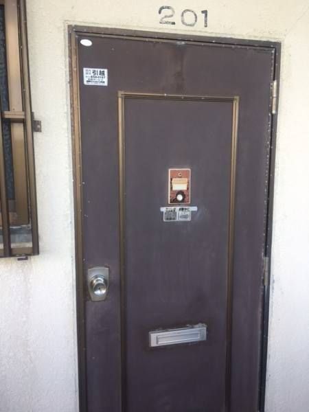 2DK Apartment with 2 Free Parking in Urasoe, Okinawa - Thumbnail 4