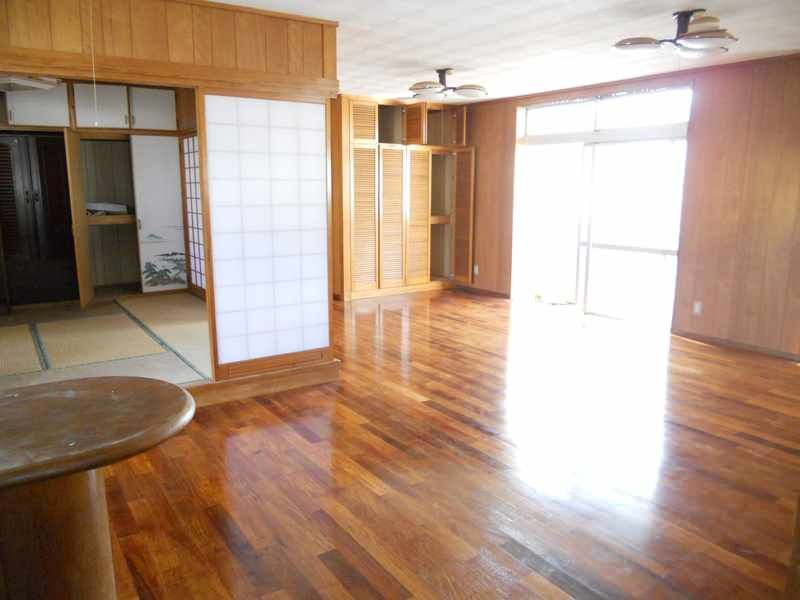 3LDK Apartment for Rent in Ginowan City, Okinawa - Thumbnail 4