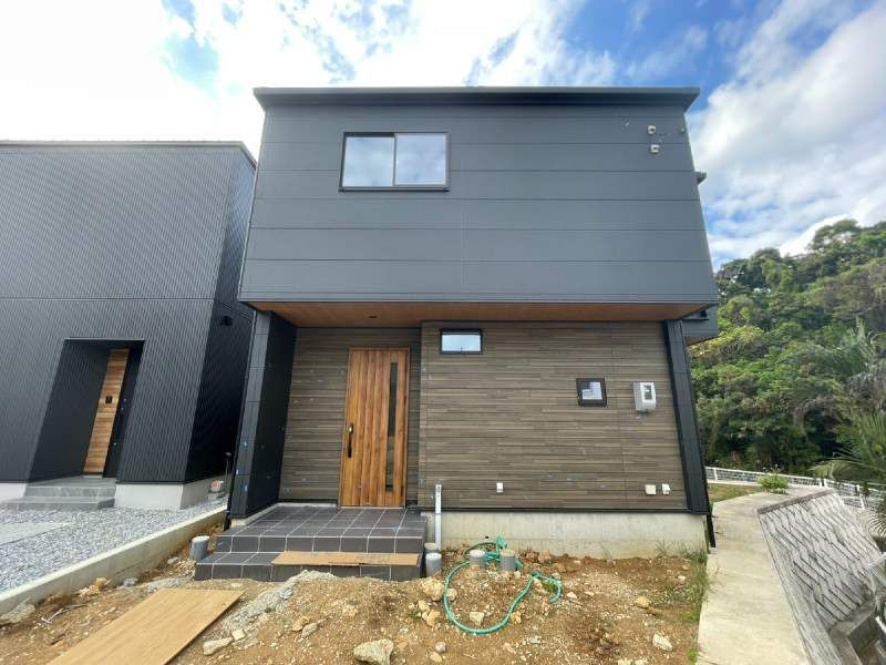 New 4LDK House for Sale in Okinawa City, Noborikawa - Thumbnail 3