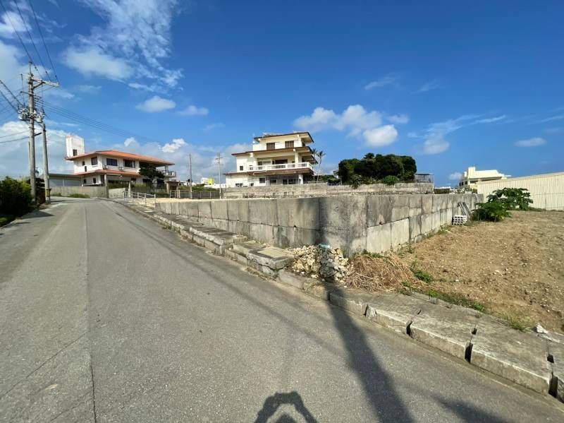 Land for Sale in Maezu, Itoman City, Okinawa - 334.07 sqm - Thumbnail 4