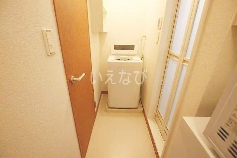 Leopalace Sunny House Uruma II 1K Rental Apartment in Okinawa - Thumbnail 2