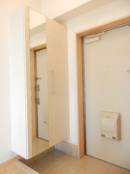 2LDK Apartment for Rent in Ginowan, Okinawa - Thumbnail 2