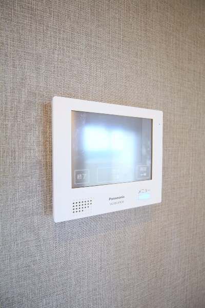 2LDK Apartment for Rent in Yomitan Village, Okinawa - Thumbnail 3