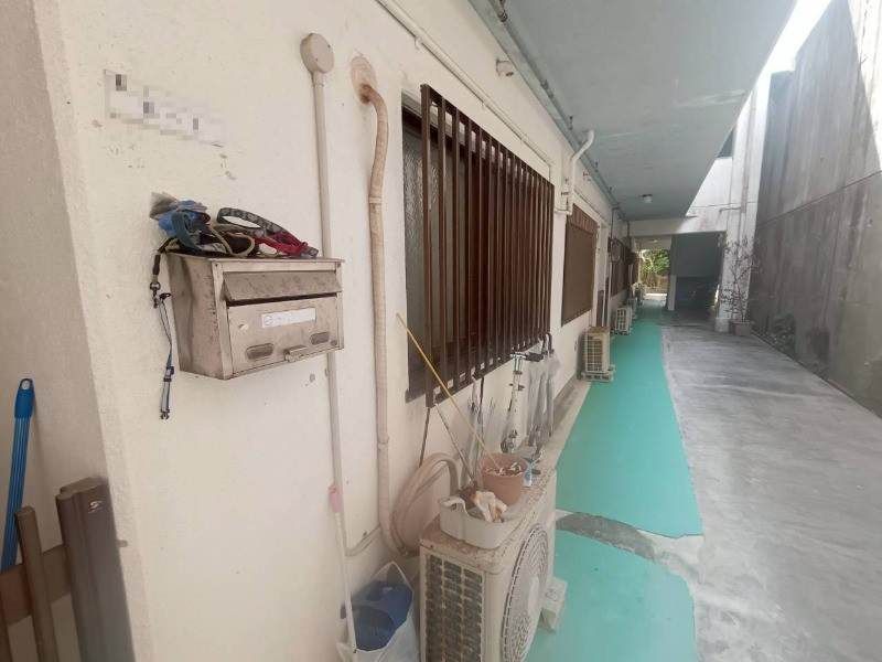Renovated 2LDK Apartment for Sale in Okinawa City's Momohara - Thumbnail 4