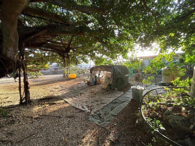 Land for Sale in Yonezu, Itoman City, Okinawa - 580 sqm - Thumbnail 4