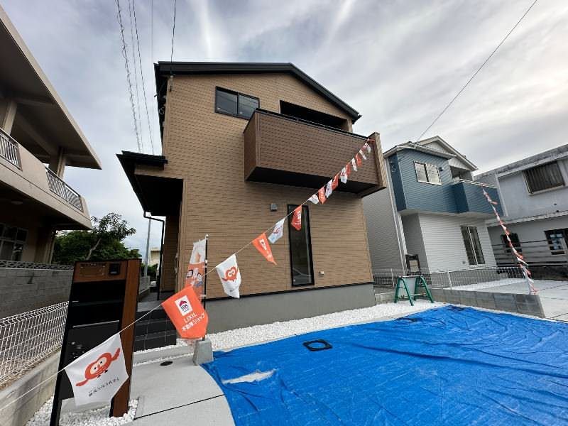 New 2025 3LDK Wooden House in Nishihara, Okinawa | Long-Term Excellent Housing - Thumbnail 2