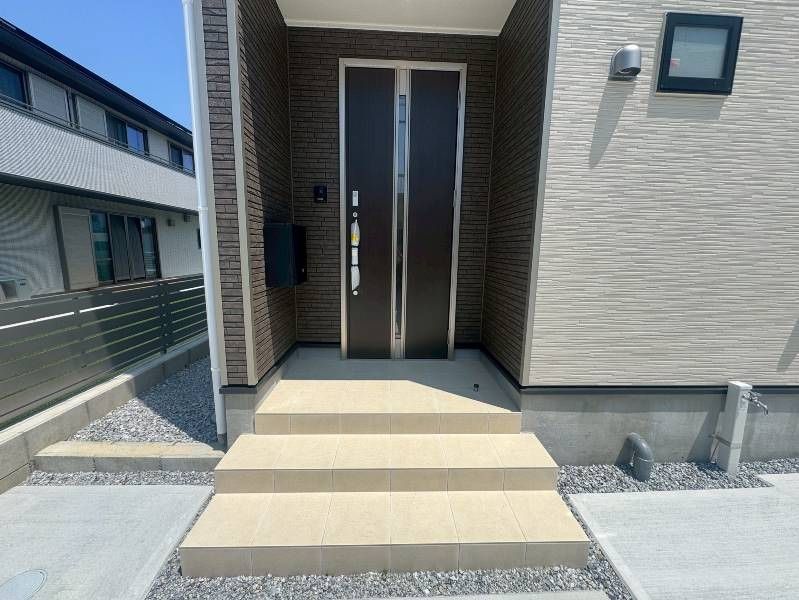 4LDK New House for Sale in Ginowan, Okinawa - 95 sqm - Thumbnail 2