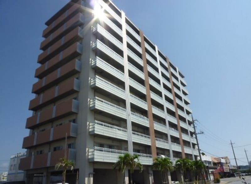 3LDK Rental Apartment with Ocean View in Ginowan, Okinawa - Thumbnail 2