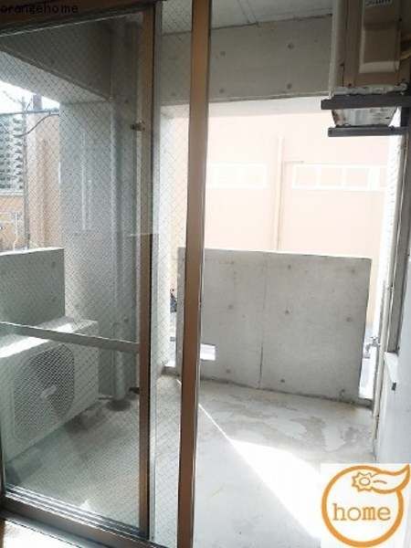 1LDK Apartment for Rent in Ameku, Naha, Okinawa - Thumbnail 2