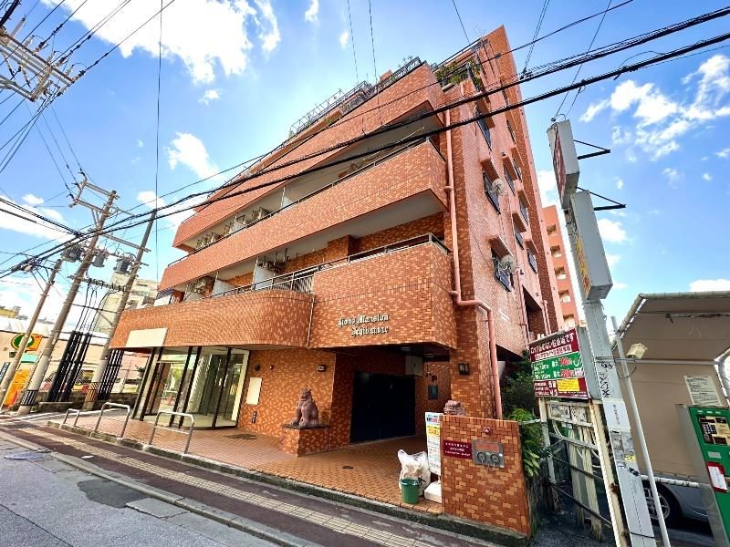 3LDK Corner Apartment for Sale in Naha, Okinawa - Thumbnail 2