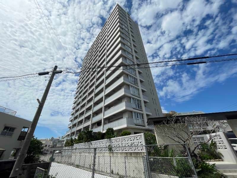 3LDK Apartment for Sale in Naha, Okinawa - 64.28 sqm - Thumbnail 3