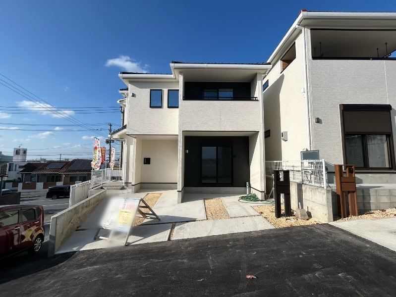 New 4LDK Wooden House for Sale in Uruma, Okinawa - Thumbnail 4