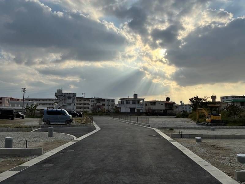 Ganeko Parking Rental Space in Ginowan, Okinawa - Thumbnail 2