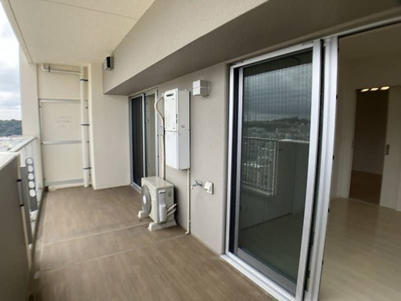 4LDK Apartment for Rent in Urasoe, Okinawa - 85.24 sqm - Thumbnail 2