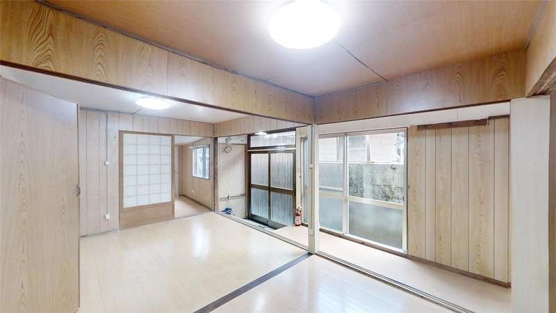 Traditional 1LDK House for Rent in Naha, Okinawa - Thumbnail 4