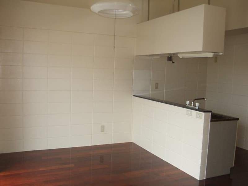 Co-op Sakura 2LDK Apartment for Rent in Urasoe, Okinawa - Thumbnail 4