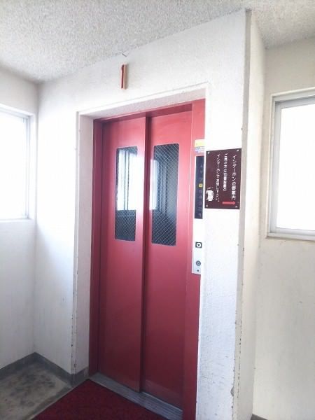 2DK Apartment for Rent in Naha Sobue, Okinawa - Zero Deposit - Thumbnail 3