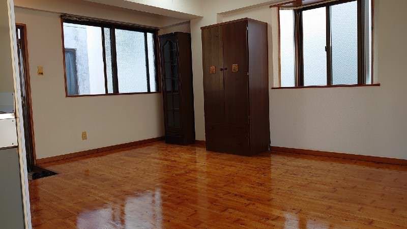 City Mansion Nishizaki 1R Apartment for Rent in Itoman, Okinawa - Thumbnail 3