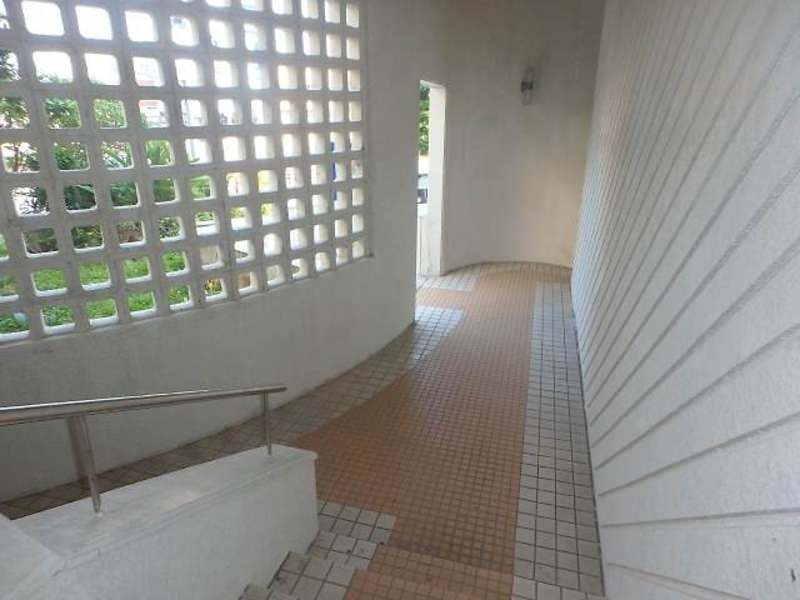 Sun Terrace Nagata 3DK Apartment for Rent in Naha, Okinawa - Thumbnail 4