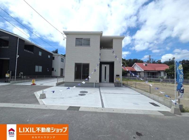 New 3LDK House for Sale in Uruma, Okinawa Prefecture - Thumbnail 3