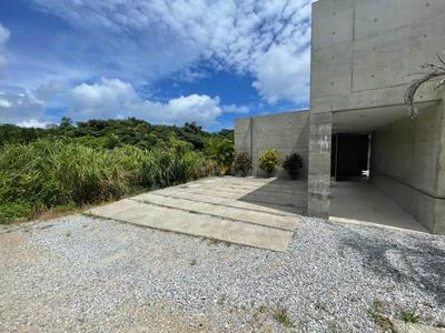 Designer Villa in Nakijin Village, Okinawa — Image 2, Nakijin, Okinawa