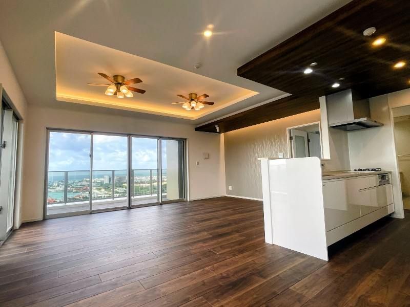3LDK Penthouse Apartment in Naha City, Okinawa - Thumbnail 3