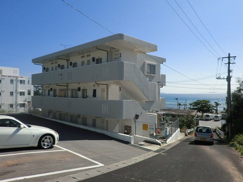 1K Ocean View Apartment for Rent in Kin Town, Okinawa - Thumbnail 2