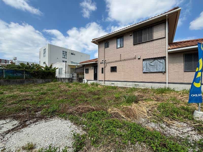 Okinawa City Land for Sale - Build Your Dream Home with No Conditions - Thumbnail 2